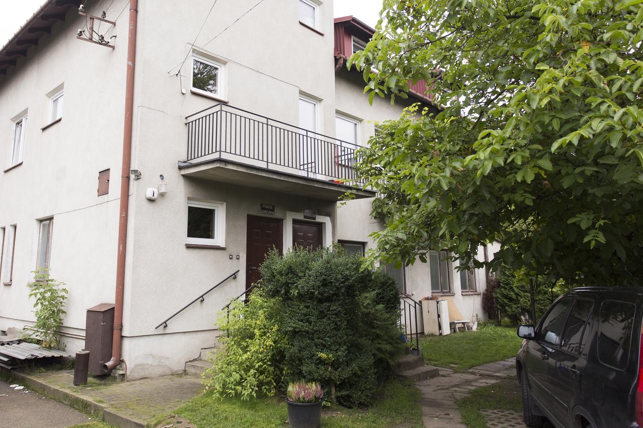 Rent0Nline Brwinow Rooms Exterior foto